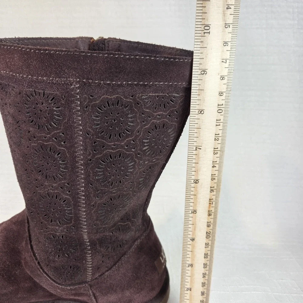 UGG Lo Pro Short Brown‎ Boots Suede Flower Patterned Winter Boho Women's 9